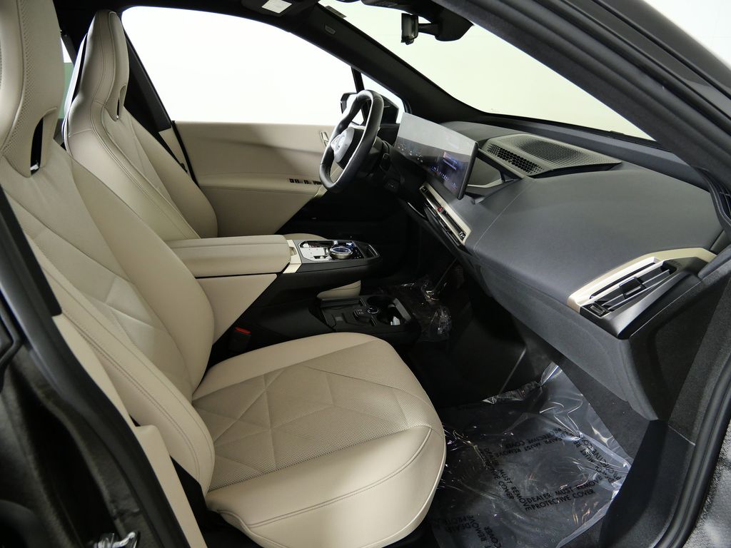 Thumbnail: 2025 BMW iX - 26