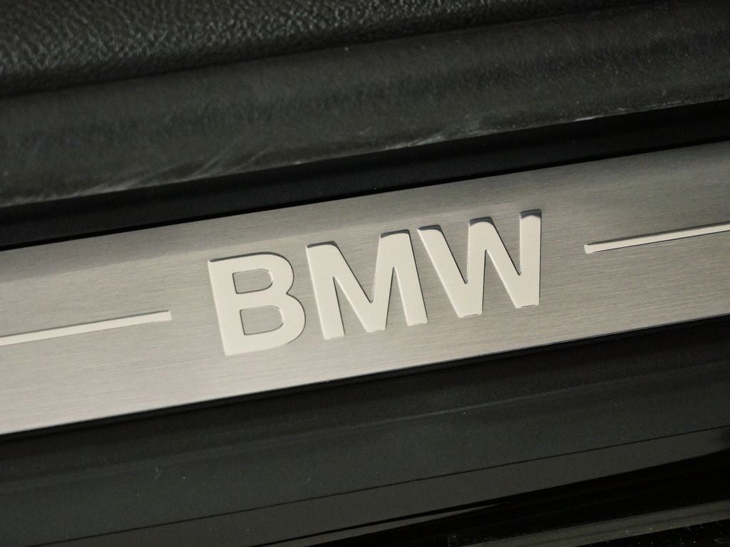 Thumbnail: 2026 BMW 3 Series - 23