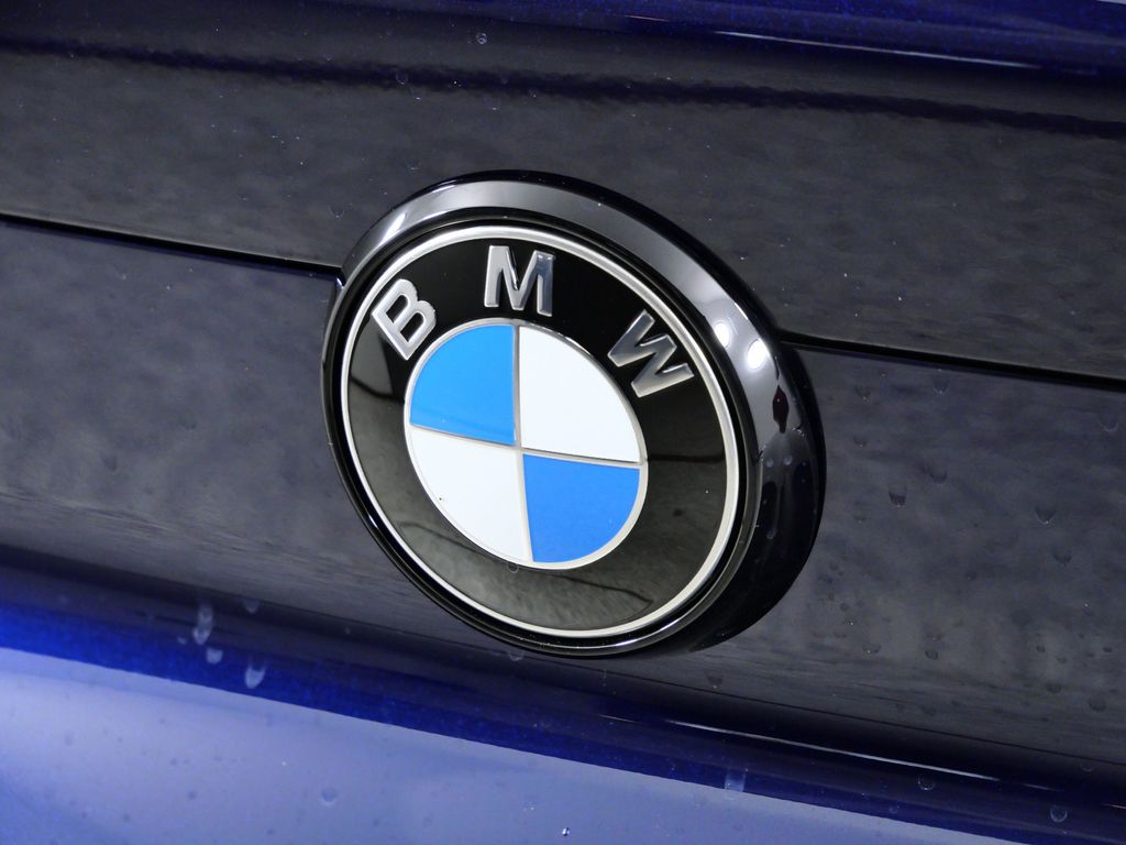 Thumbnail: 2026 BMW X6 - 11