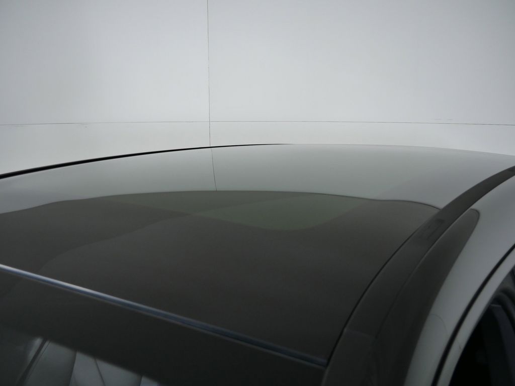 Thumbnail: 2023 BMW iX - 22