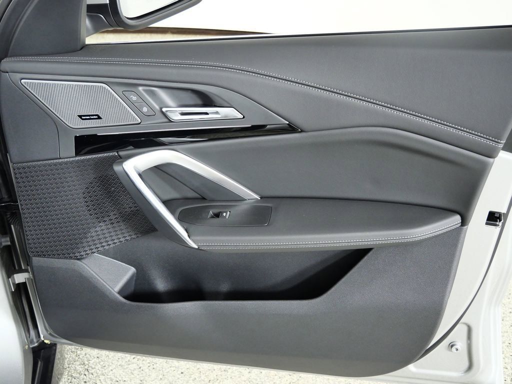 Thumbnail: 2026 BMW X1 - 21