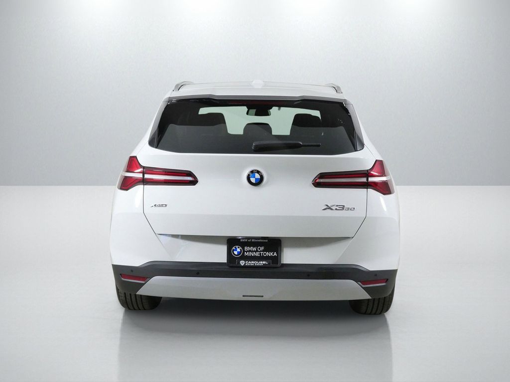 Thumbnail: 2026 BMW X3 - 10