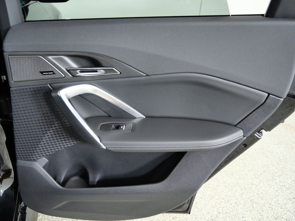 Thumbnail: 2026 BMW X1 - 23