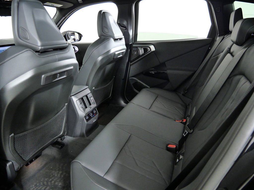 Thumbnail: 2026 BMW X3 - 30