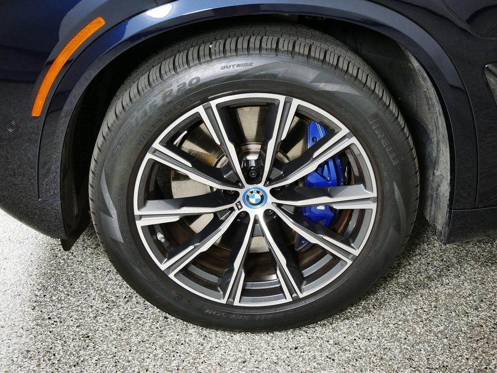 Thumbnail: 2024 BMW X5 - 19