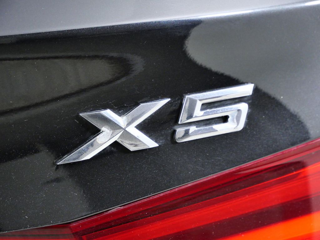 Thumbnail: 2016 BMW X5 - 13