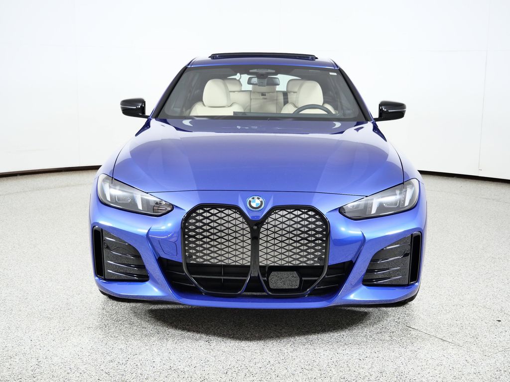 Thumbnail: 2025 BMW i4 - 2