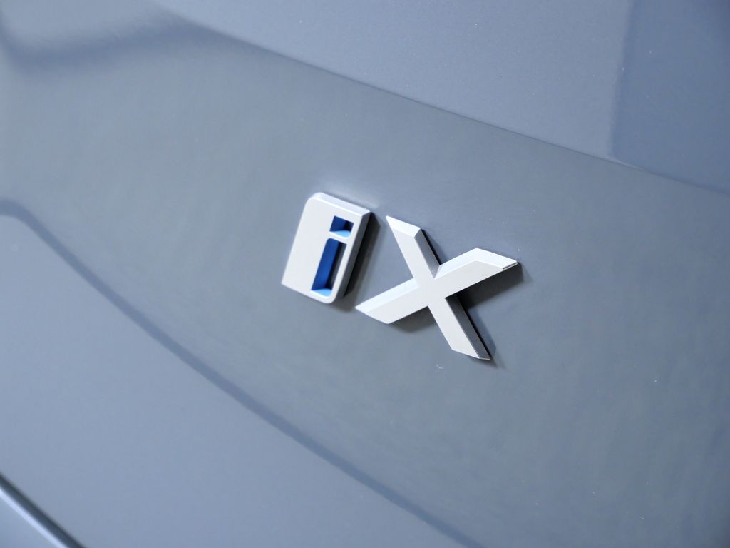 Thumbnail: 2024 BMW iX - 16