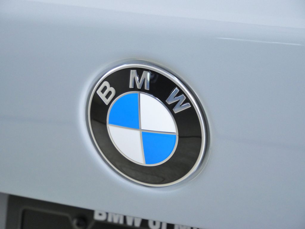 Thumbnail: 2026 BMW X5 - 11