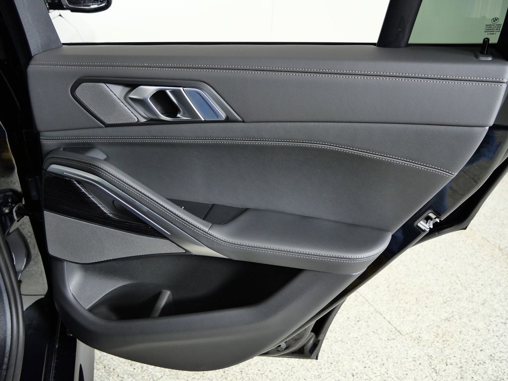 Thumbnail: 2026 BMW X6 - 25