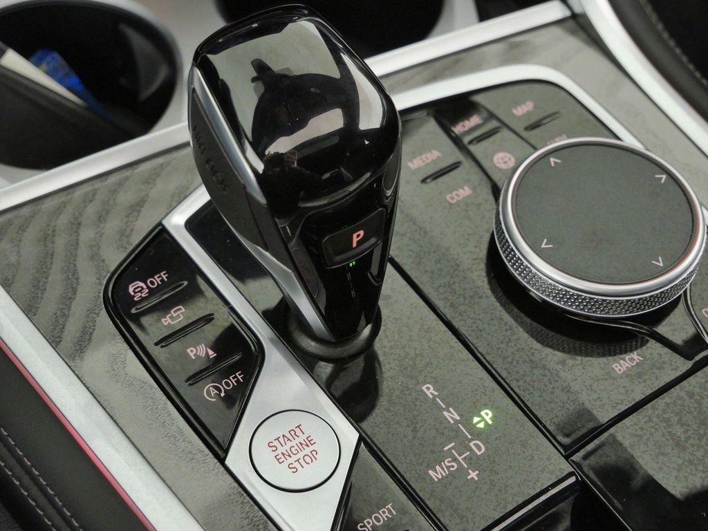 Thumbnail: 2026 BMW 8 Series - 47
