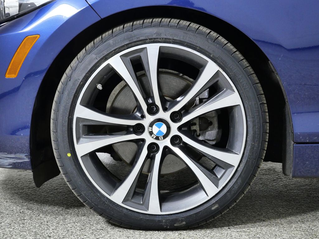 Thumbnail: 2019 BMW 2 Series - 18