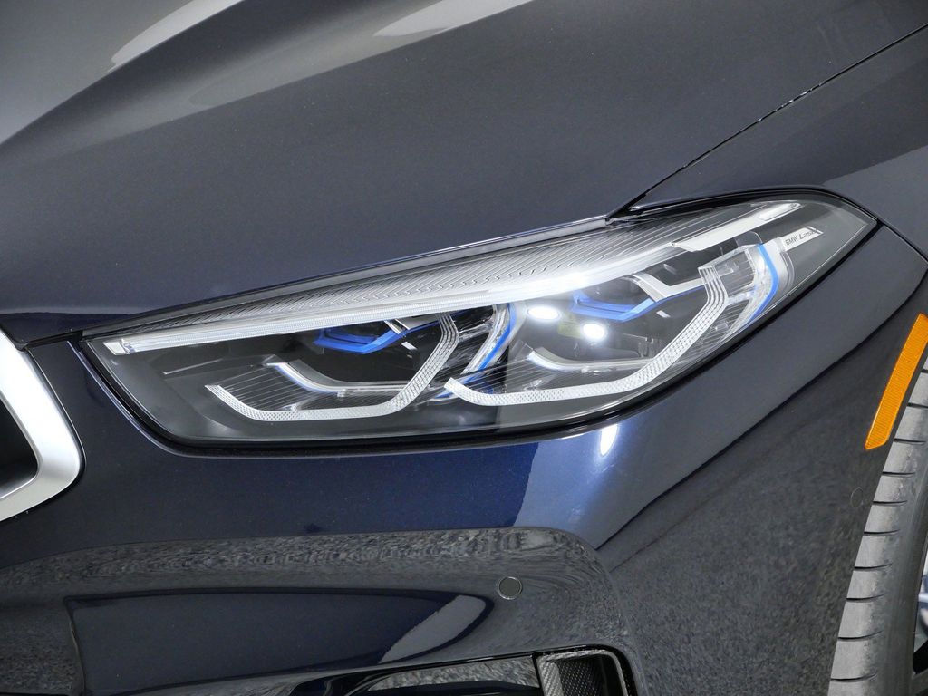 Thumbnail: 2025 BMW 8 Series - 4