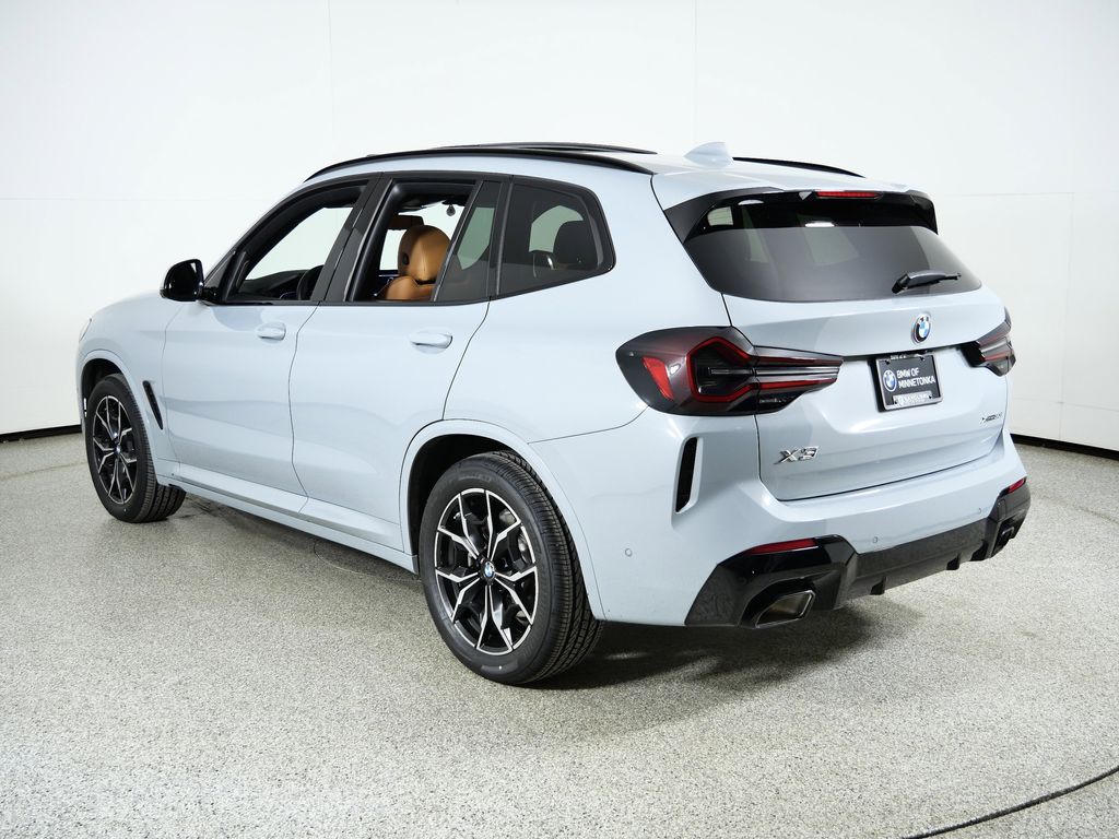 Thumbnail: 2023 BMW X3 - 17