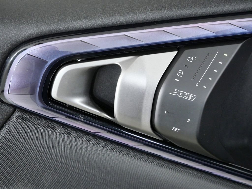 Thumbnail: 2026 BMW X3 - 36
