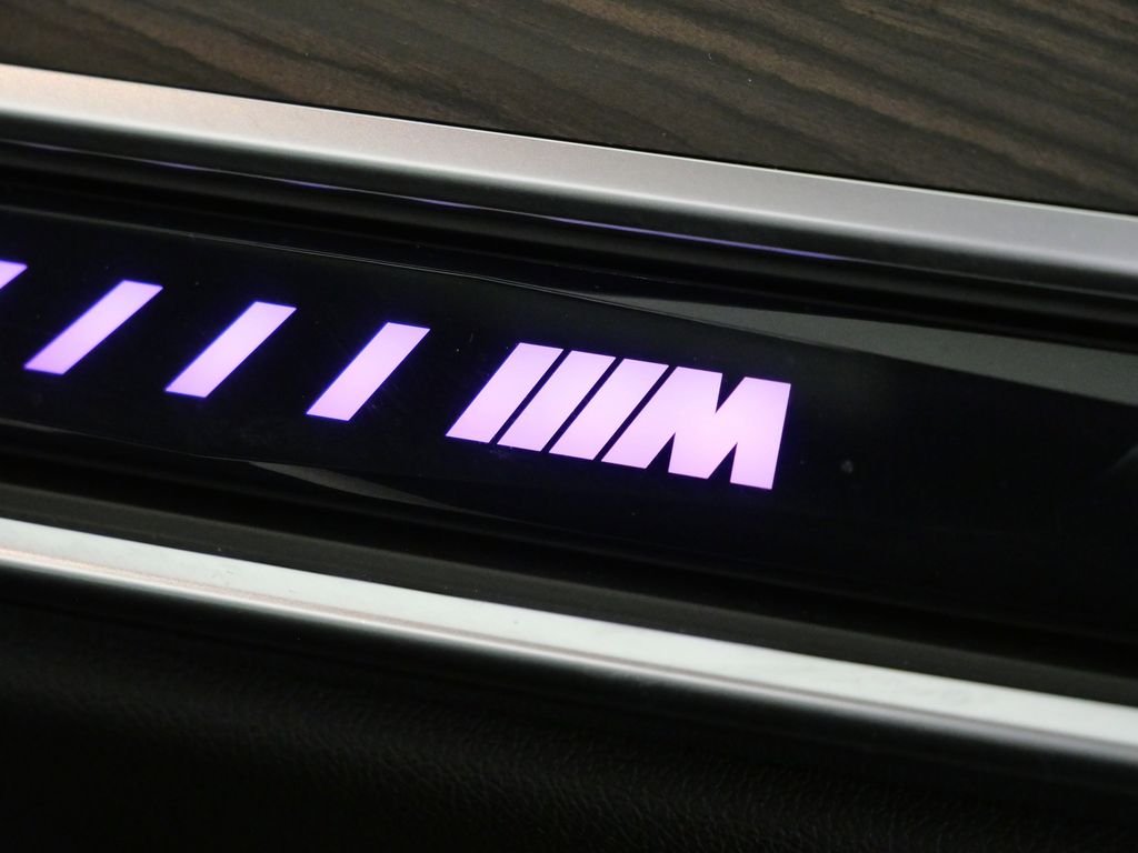 Thumbnail: 2026 BMW X5 - 24