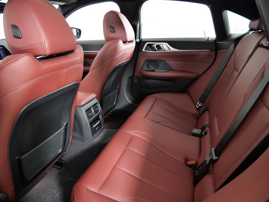 Thumbnail: 2022 BMW 4 Series - 35