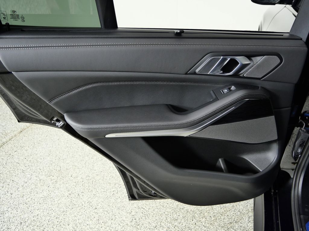 Thumbnail: 2026 BMW X5 - 31