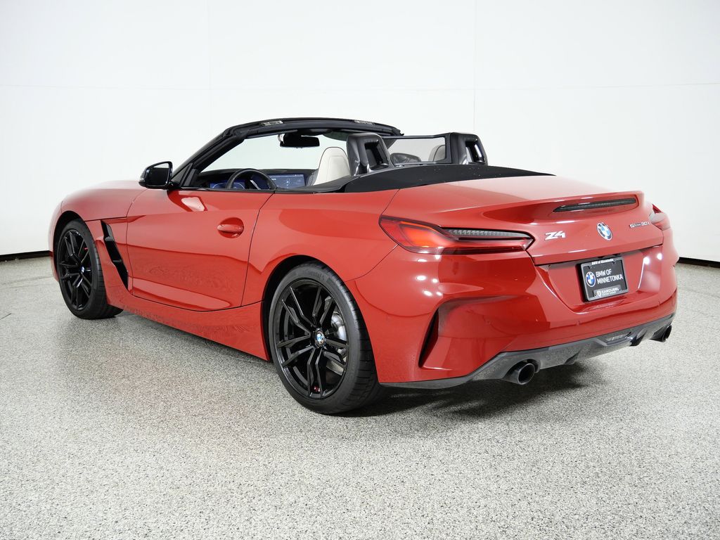 Thumbnail: 2024 BMW Z4 - 17