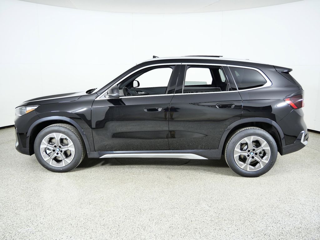 Thumbnail: 2026 BMW X1 - 15