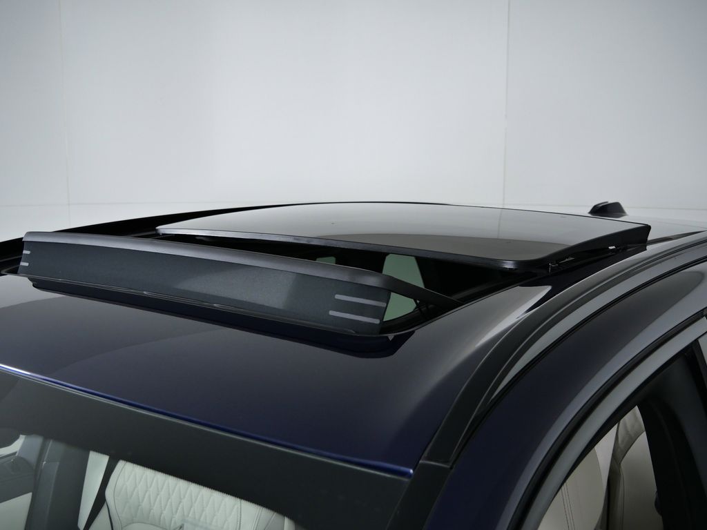 Thumbnail: 2026 BMW X5 - 18