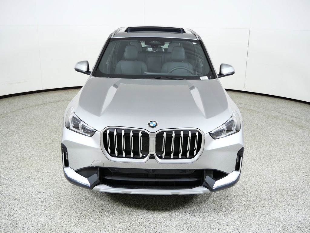 Thumbnail: 2026 BMW X1 - 16