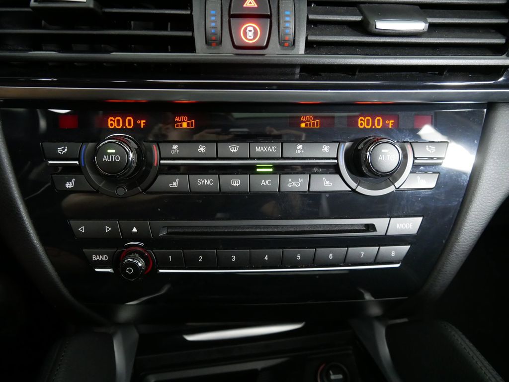 Thumbnail: 2016 BMW X6 - 46