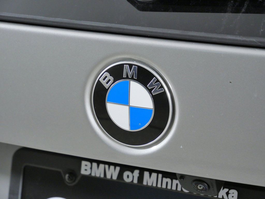 Thumbnail: 2026 BMW X1 - 11