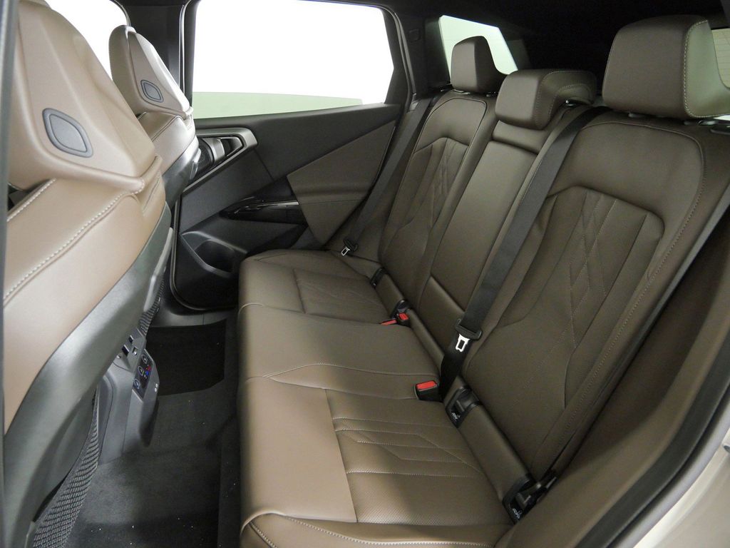 Thumbnail: 2026 BMW X3 - 31