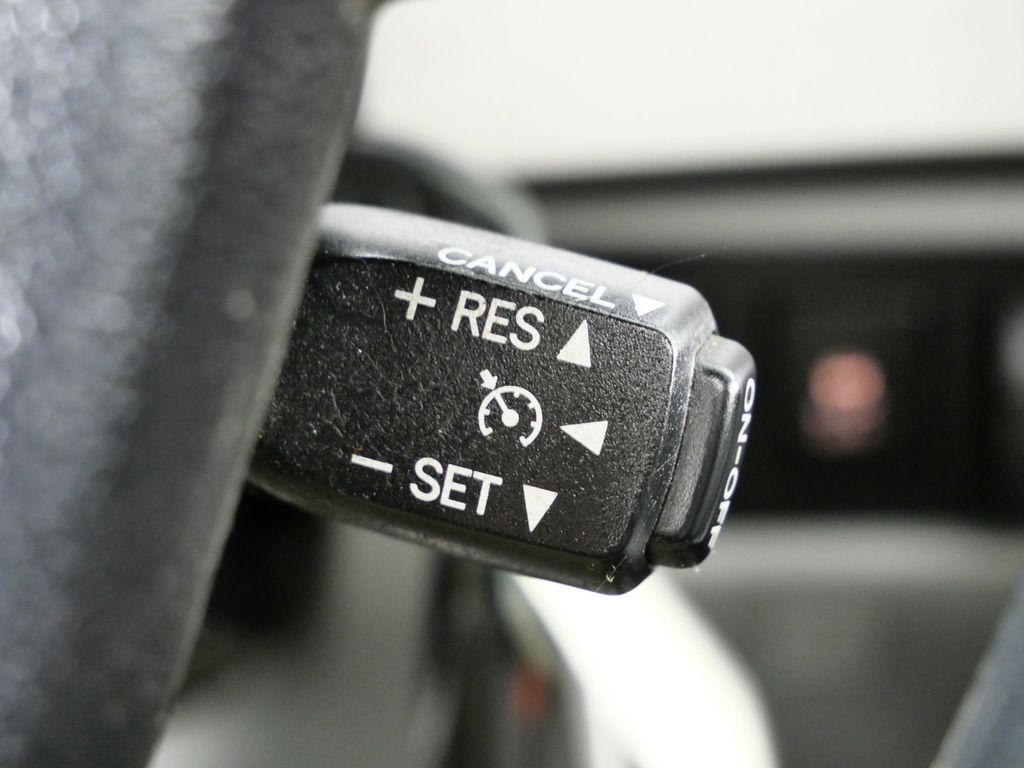 Thumbnail: 2008 Toyota Tundra - 41