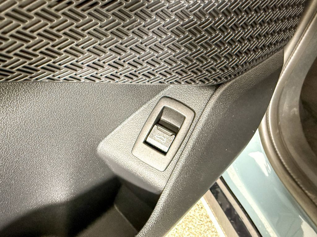 Thumbnail: 2025 BMW X1 - 34