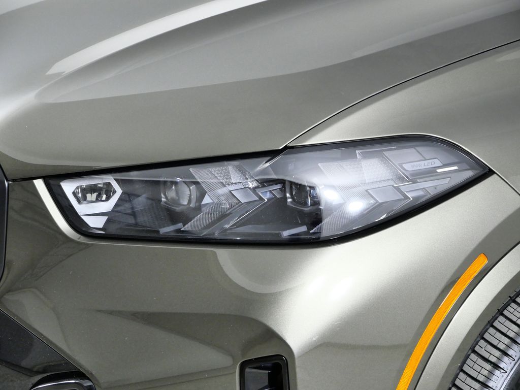 Thumbnail: 2024 BMW X5 - 4