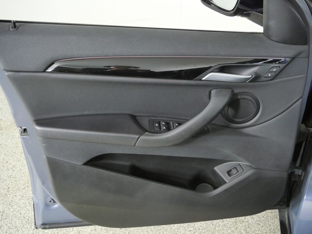 Thumbnail: 2021 BMW X2 - 33