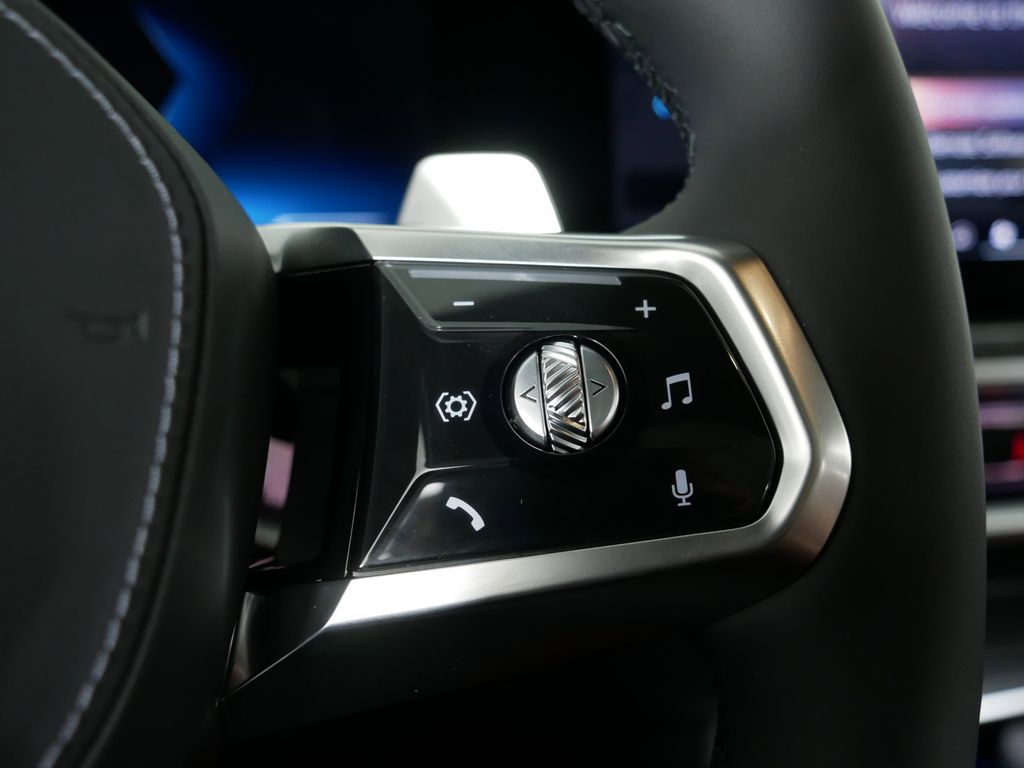 Thumbnail: 2025 BMW 7 Series - 37