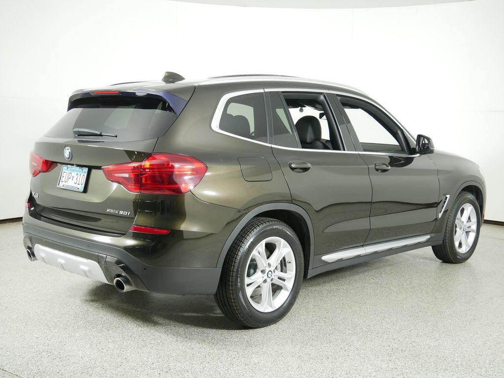 Thumbnail: 2019 BMW X3 - 9
