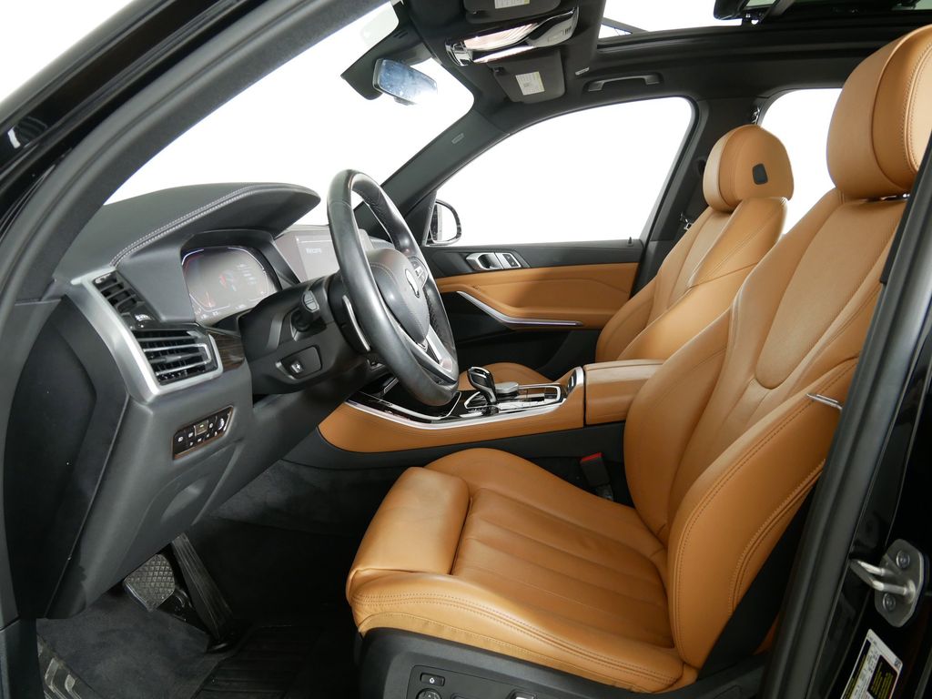 Thumbnail: 2021 BMW X5 - 36