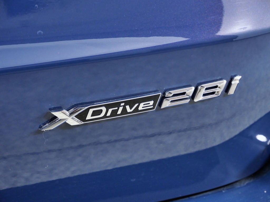 Thumbnail: 2026 BMW X1 - 14