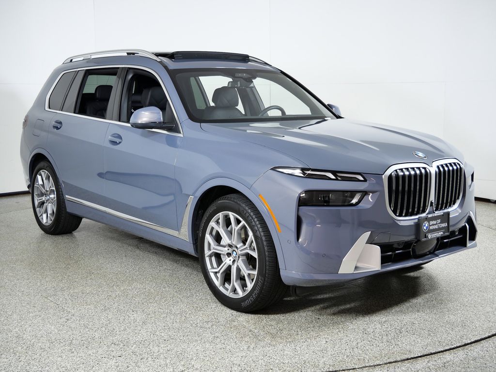 Thumbnail: 2025 BMW X7 - 9