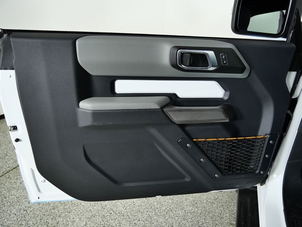 Thumbnail: 2022 Ford Bronco - 28