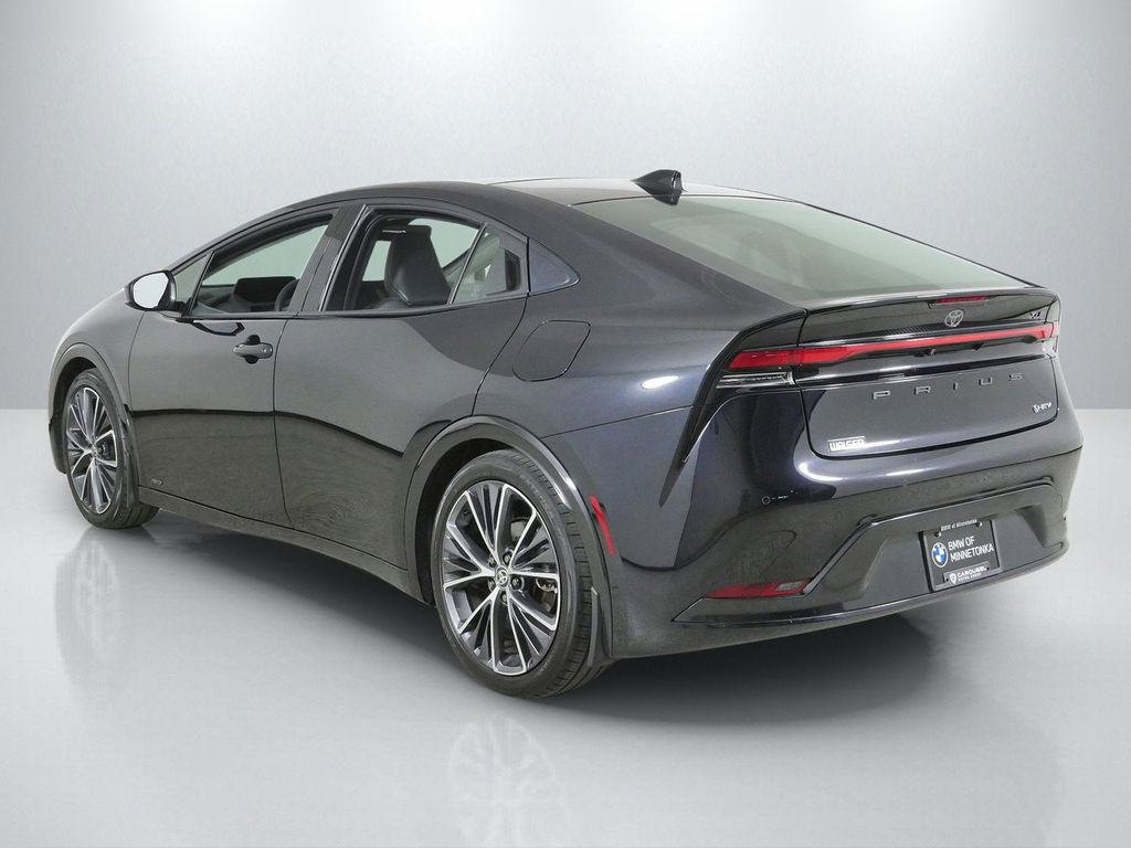 Thumbnail: 2024 Toyota Prius - 15
