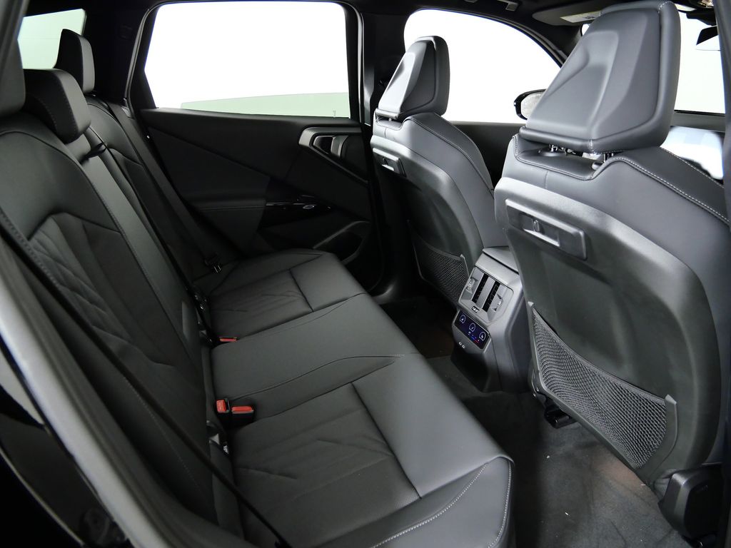 Thumbnail: 2026 BMW X3 - 25