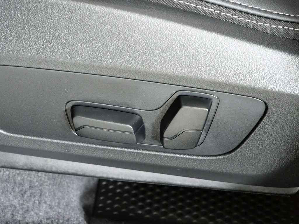 Thumbnail: 2026 BMW X1 - 37