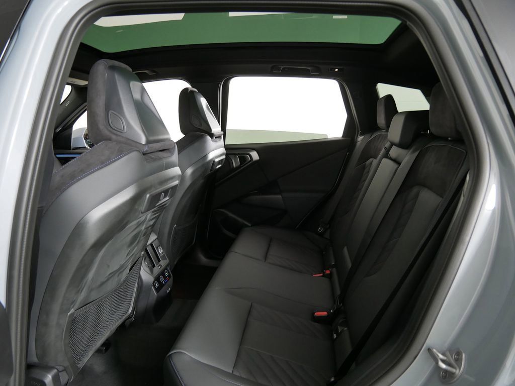 Thumbnail: 2026 BMW X3 - 30