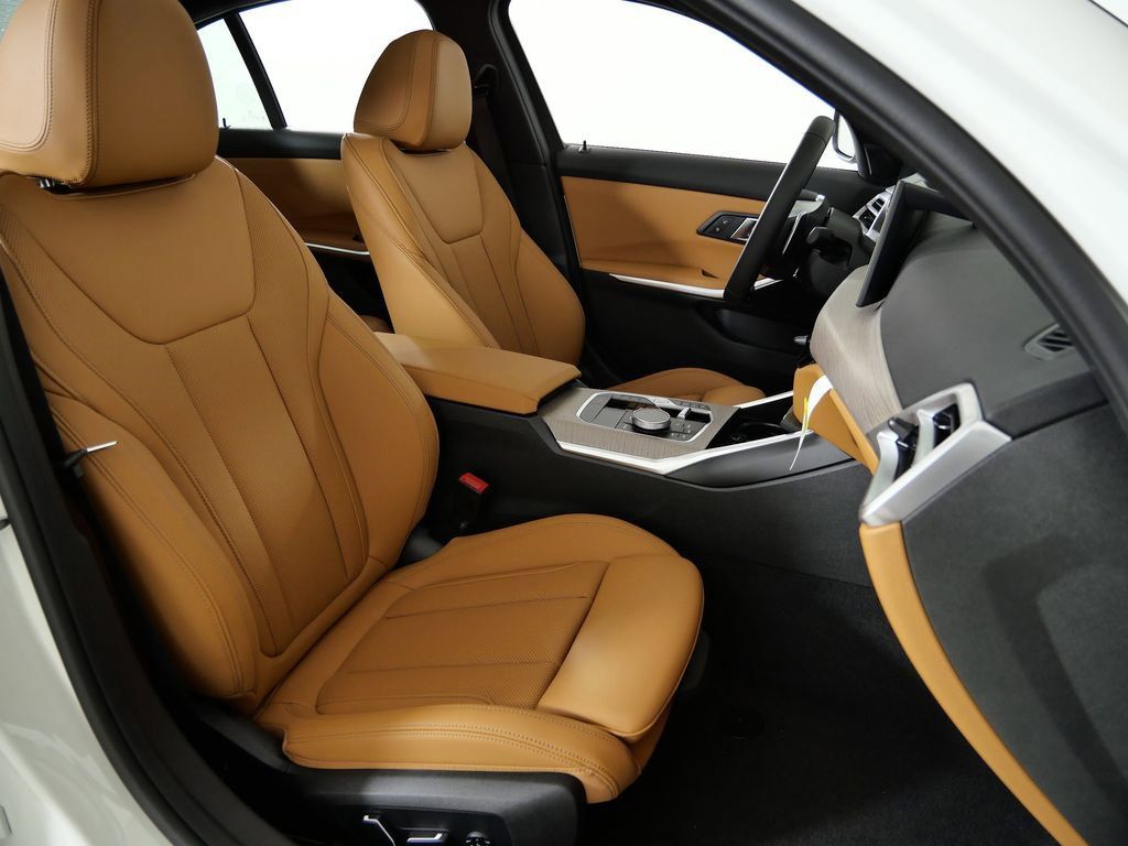 Thumbnail: 2026 BMW 3 Series - 23