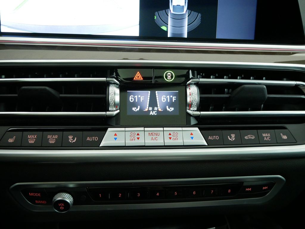 2023 BMW X6 xDrive40i 50