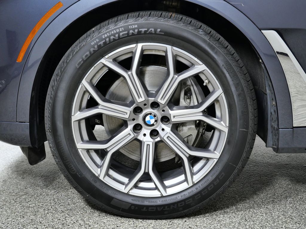Thumbnail: 2019 BMW X7 - 18