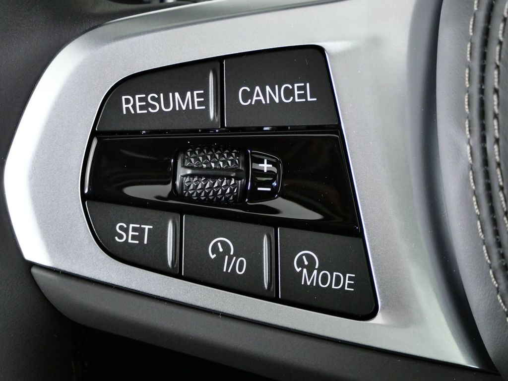 Thumbnail: 2026 BMW X5 - 41