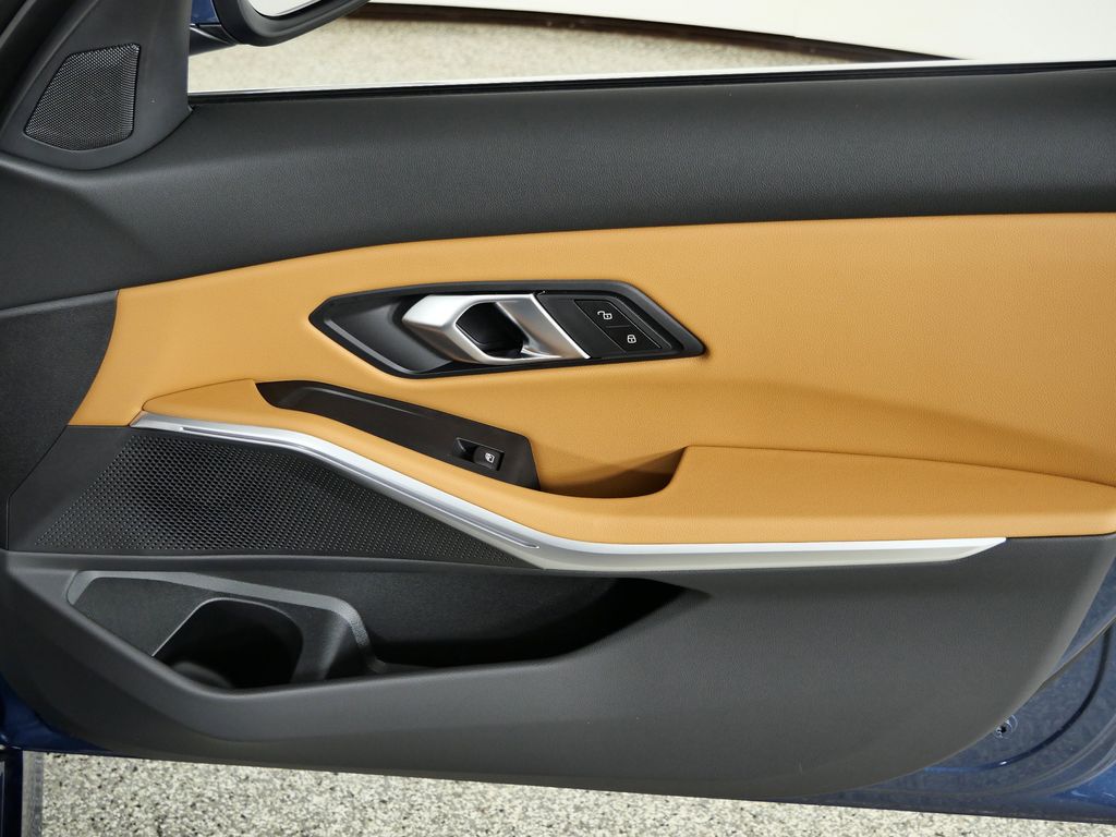 Thumbnail: 2025 BMW 3 Series - 19