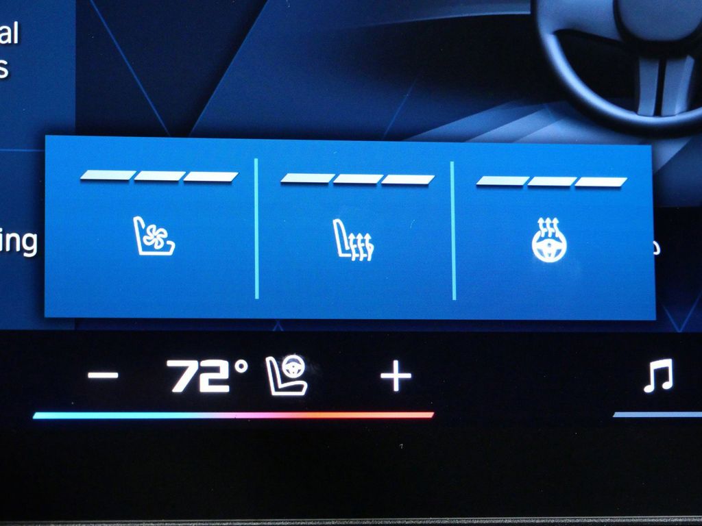 Thumbnail: 2026 BMW M5 - 46