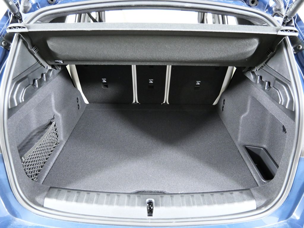 Thumbnail: 2026 BMW X1 - 26